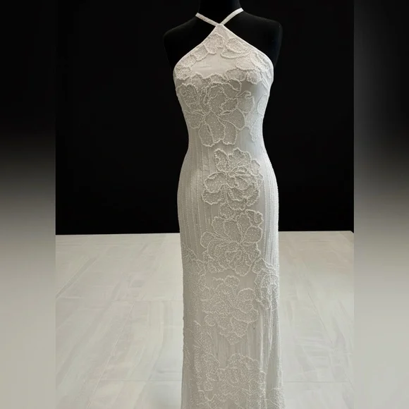 Elegant hand beaded intricate White Halter Dress - Picture 2 of 11